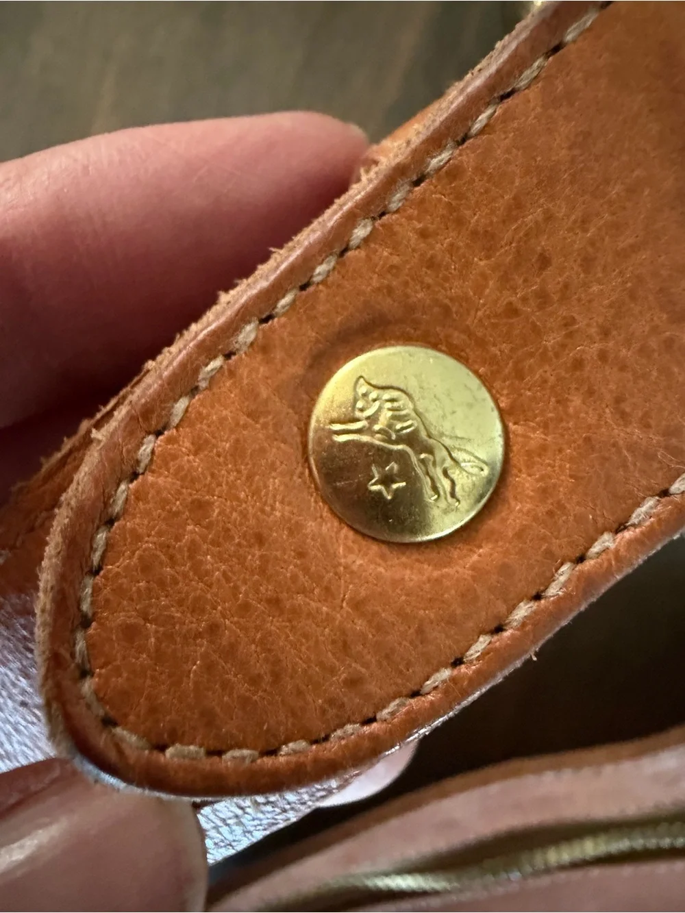 Il Bisonte Jamie Leather Crossbody Bag – Made in Italy